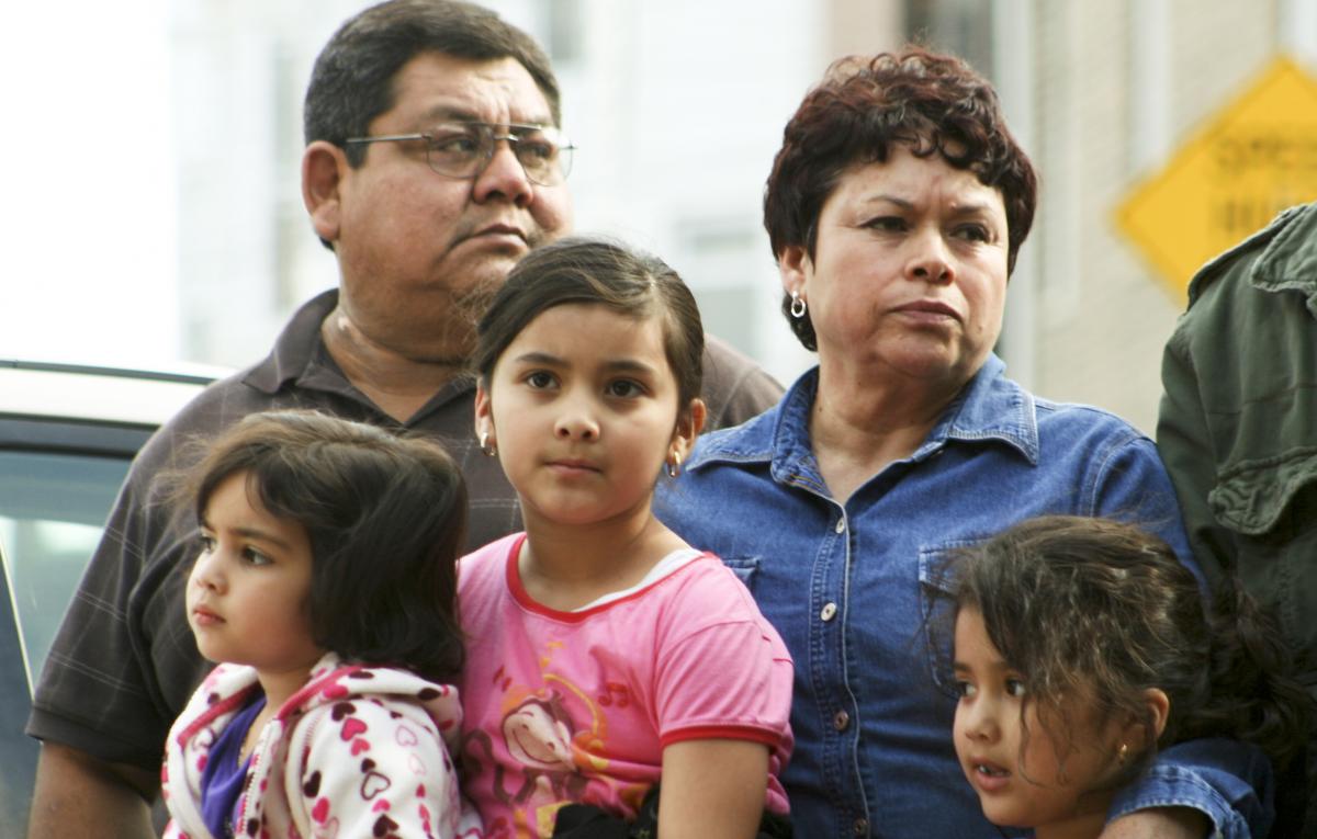 U.S. Children Of Undocumented Immigrants Set Up For Failure By Current ...